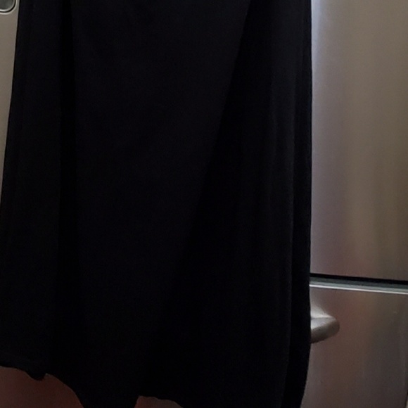 Women dress - Picture 3 of 3